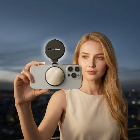 LumiSnap™ Pro - 3-in-1 Magnetic Beauty Selfie Light